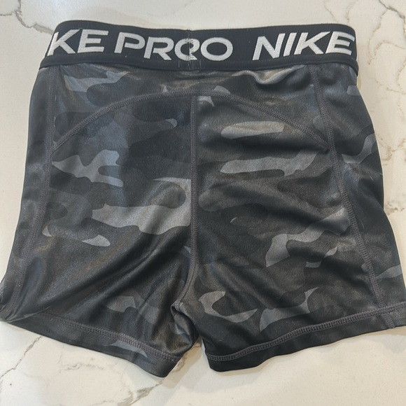 Nike Pro Black Camo Shorts - Picture 2 of 3